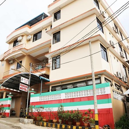 Penguin Hotel Kawthaung Exteriör bild