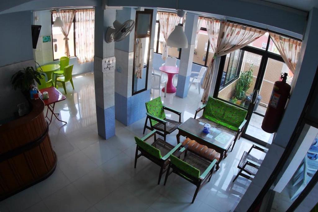 Penguin Hotel Kawthaung Exteriör bild
